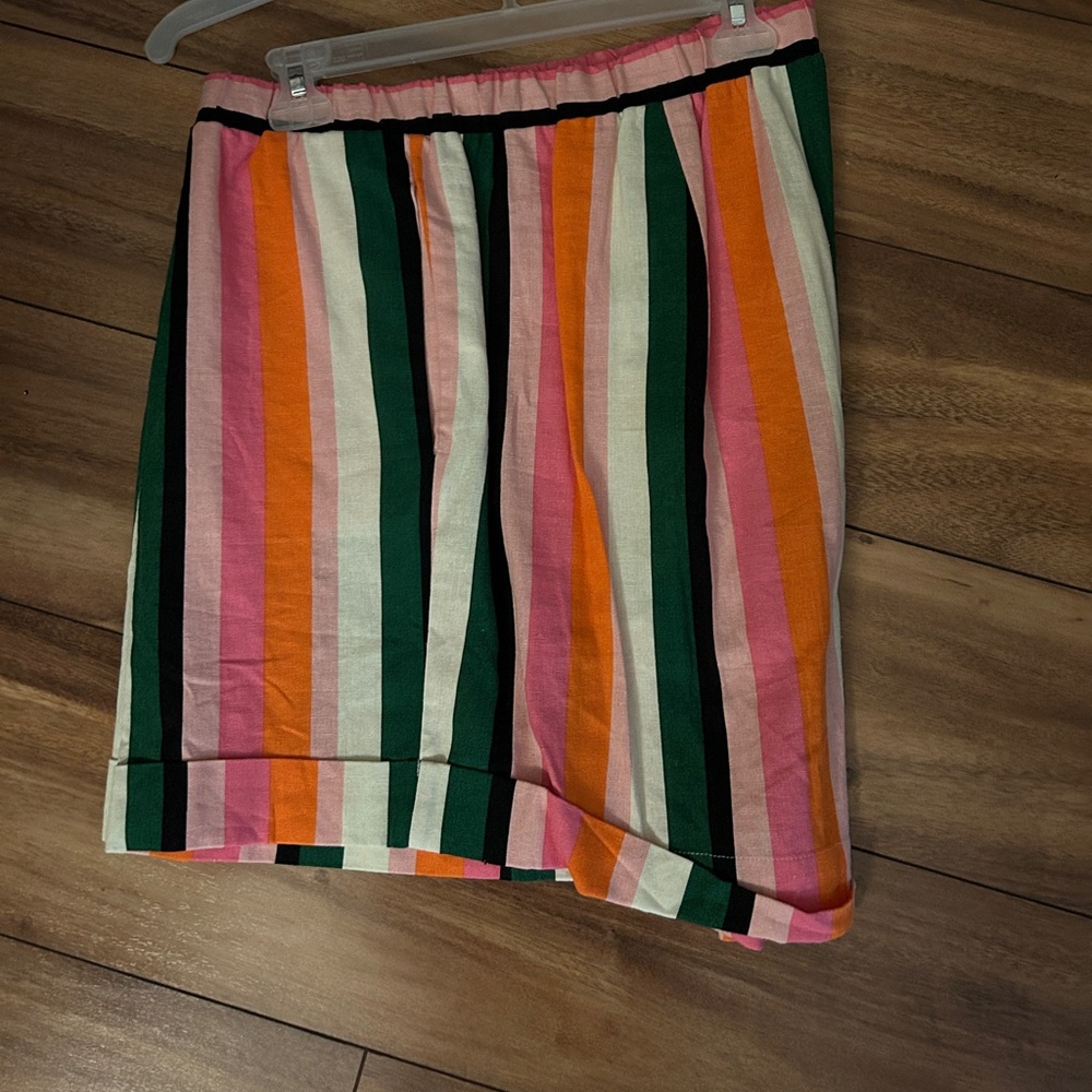 Eloquii MultiColored Two-Piece Set - Picture 4 of 10
